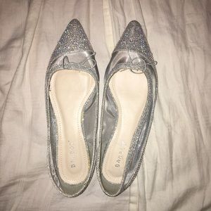 Silver flats